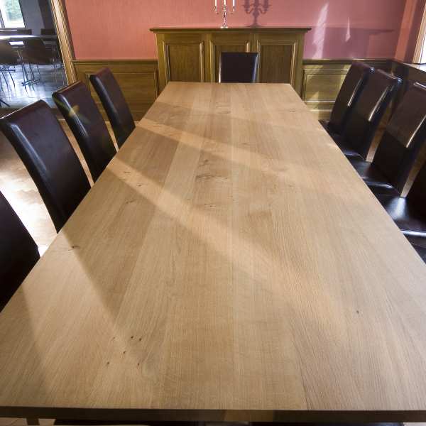 .radix | Slo1 | Stiftung Genshagen Konferenztisch für Staatsbesuche in Eiche massiv .radix | Slo1 | Stiftung Genshagen Konferenztisch für Staatsbesuche in Eiche massiv 3