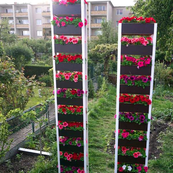 .radix | »Bloomtown« | gARTen-Installation für 48h Neukölln 2020 radix | »Bloomtown« | gARTen-Installation für 48h Neukölln 2020 2