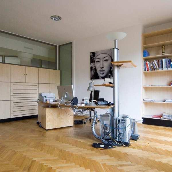 .radix | Bru156 | Büroeinrichtung und Empfangstresen in Ahorn Dekor .radix | Bru156 | Büroeinrichtung und Empfangstresen in Ahorn Dekor 3